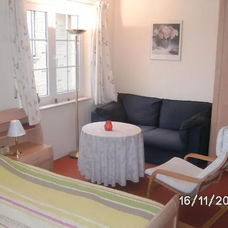 Nocleg ze śniadaniem De Boerderij 3*