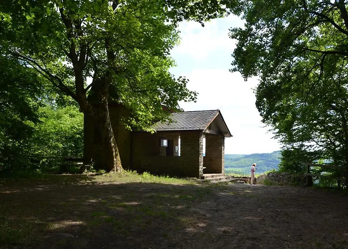 De Boerderij Oda ve Kahvaltı Berdorf